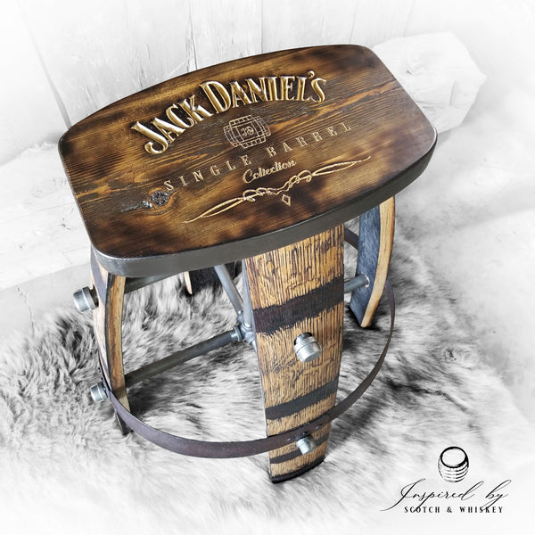 Whiskey Barrel - Custom (Whiskey Barrel &amp; Barn Wood) Whiskey Barrel Bar Tabouret - Expresso / Tan Color - Chaise - Siège - Mancave - Bar - Tabourets - Tabourets de bar
